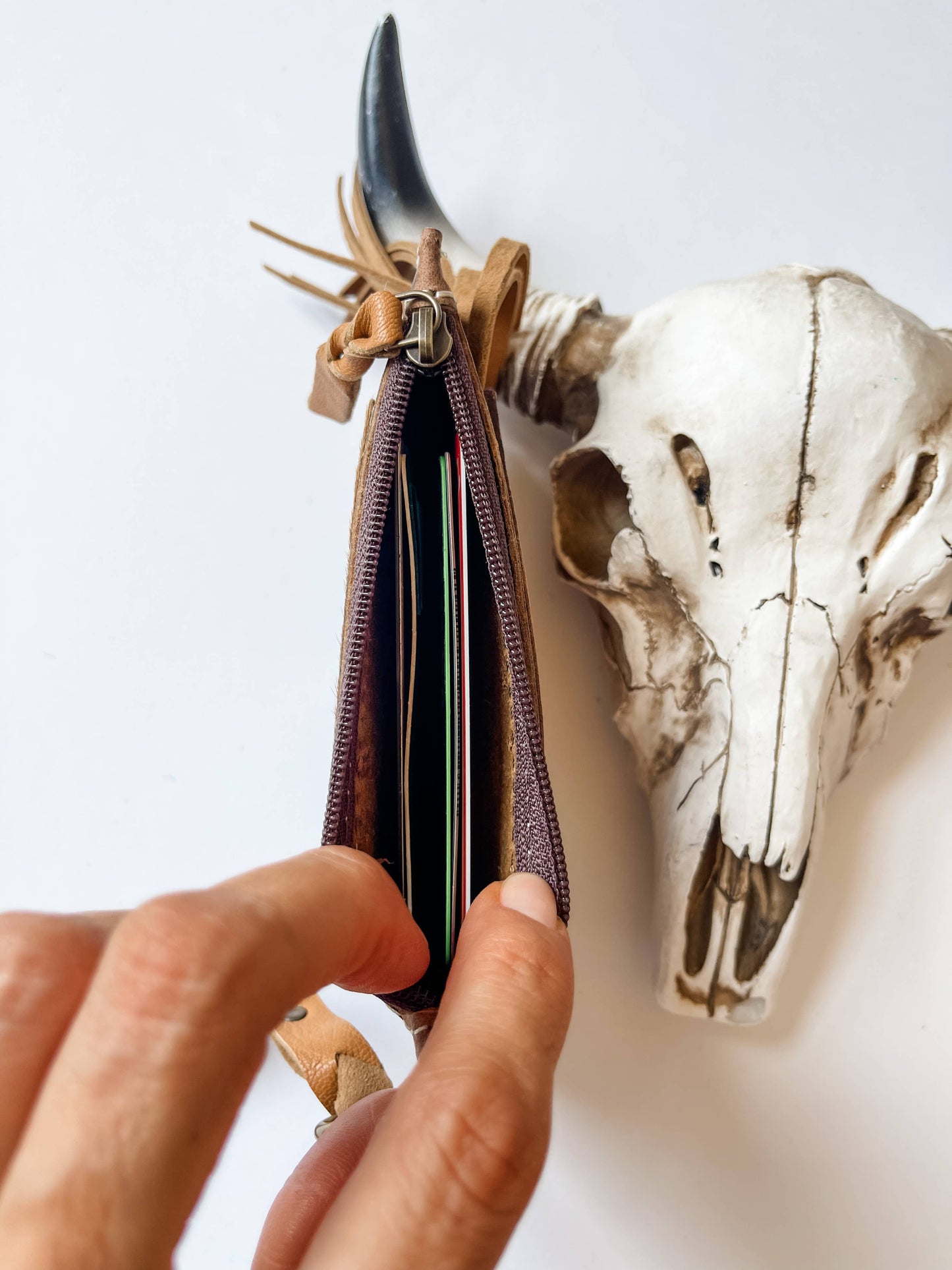 Kenzie Western Keychain ID Leather Wallet: BLACK LEATHER