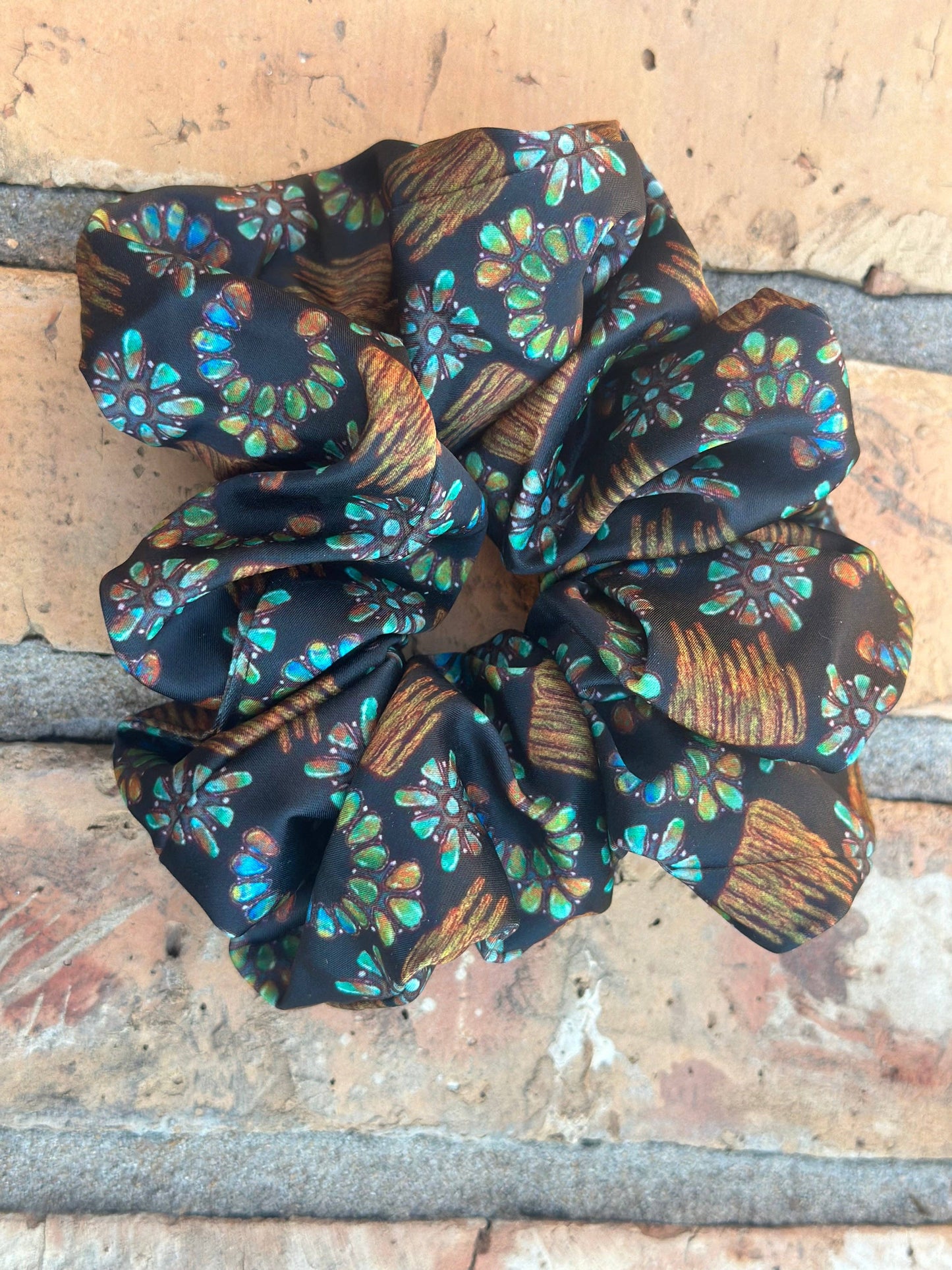 Squash cactus scrunchie