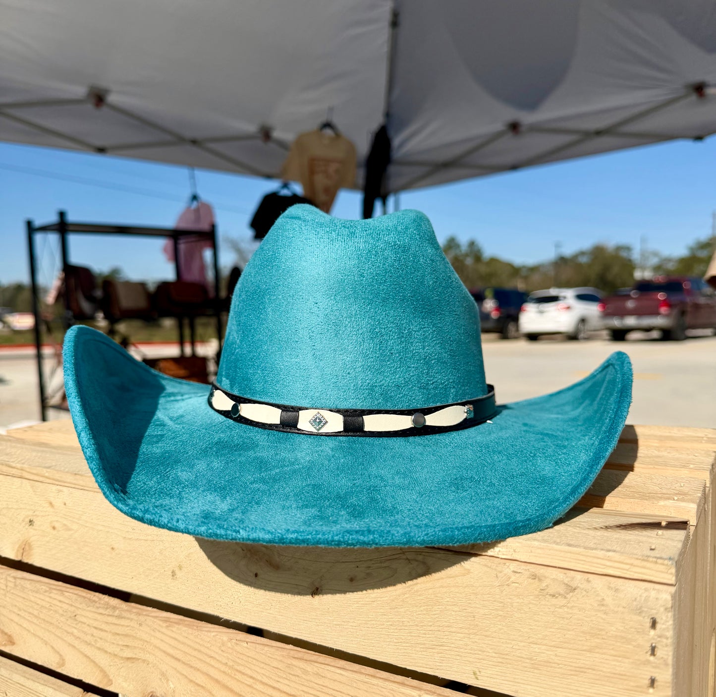 Turquoise Felt Western Hat available for local pickup only!!