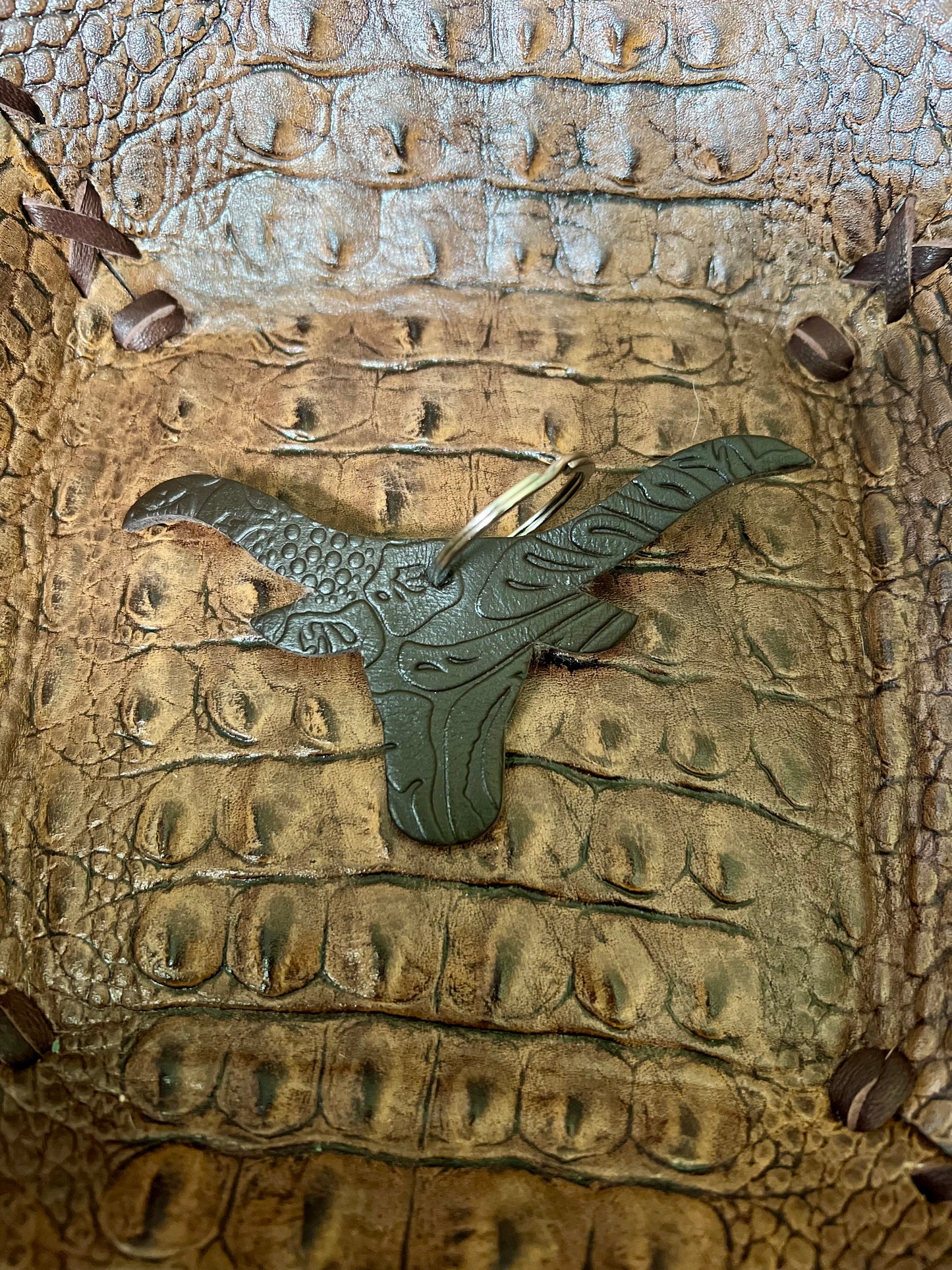 Western Highland Tooled Leather Key Ring - Chocolate