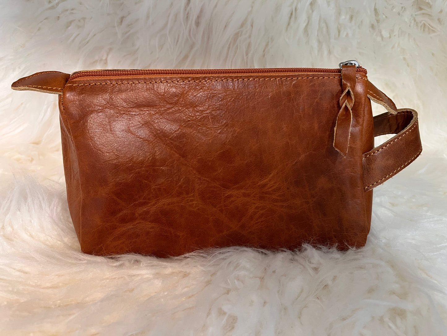 Boot Stitch Leather Toiletry Bag