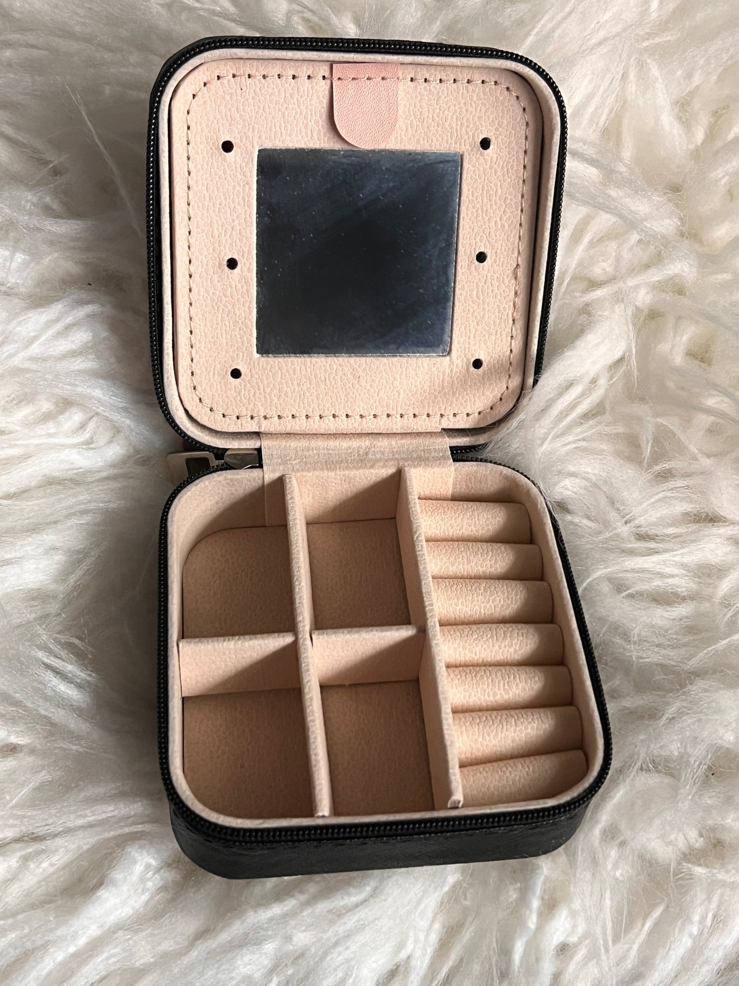 Travel Jewelry Box - Metal Scroll Black