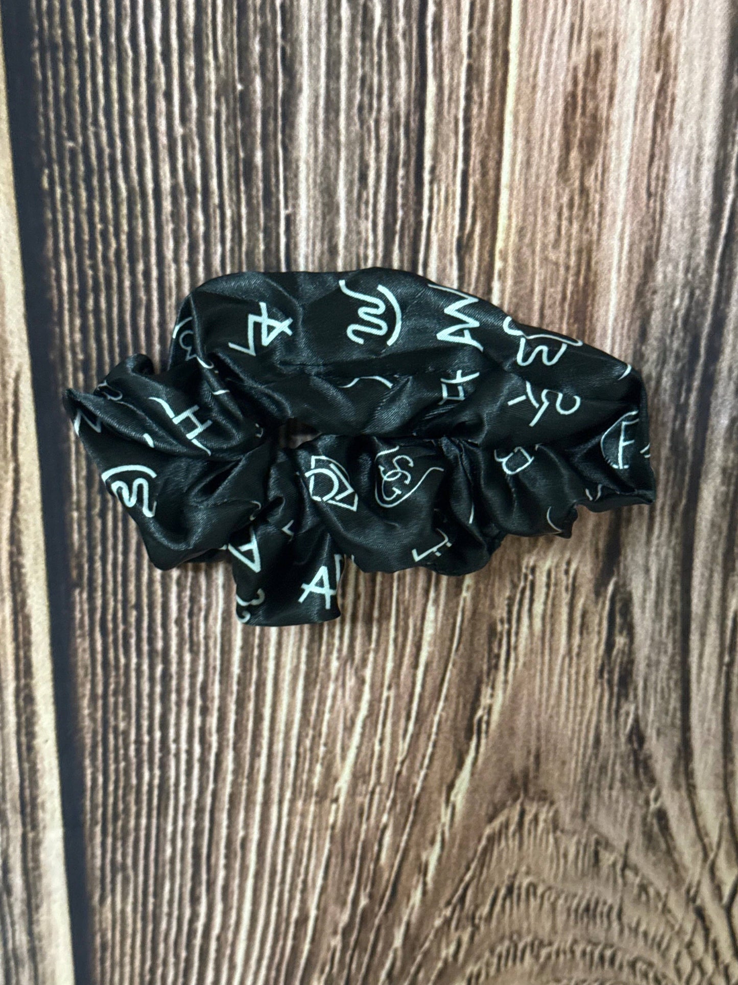 Cattle Brands scrunchie
