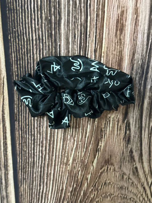 Cattle Brands scrunchie