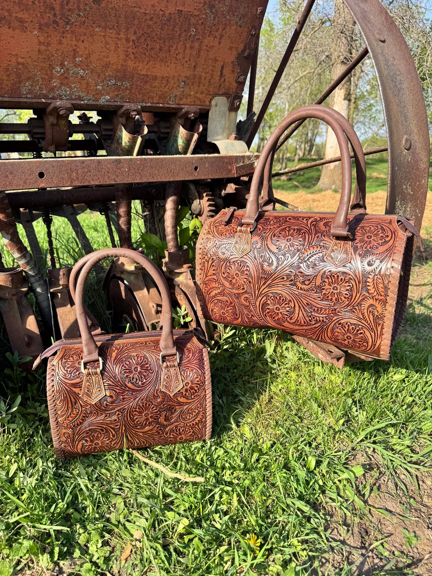 Chestnut Brown Speedy Western Genuine Leather Barrel Bag Purse: Medium