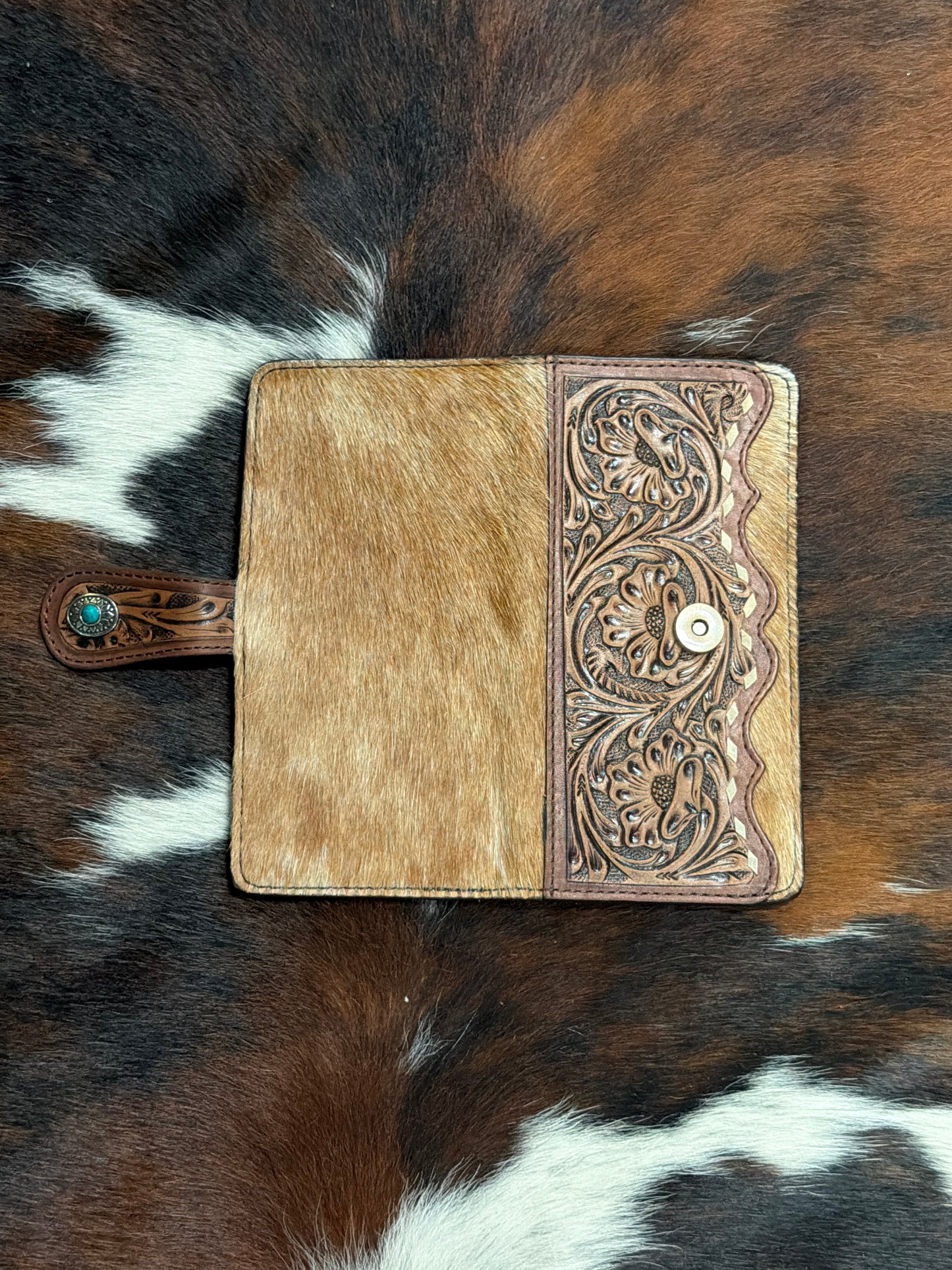 Ohlay Western Tooled Wallet with Concho: KBG241 A