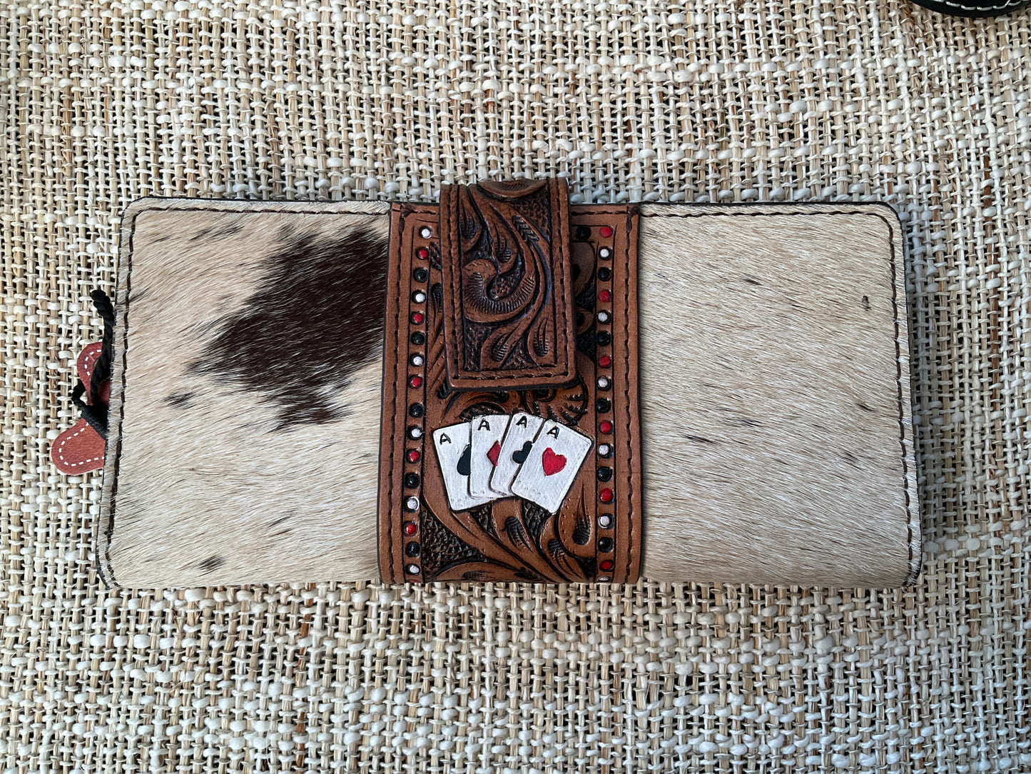Aces Cowhide with Tooled Leather Wallet:KBG238c