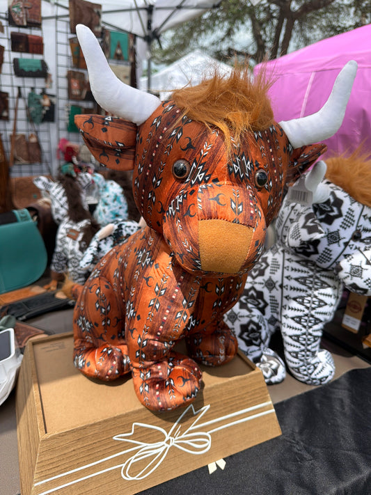 Large Farm Pal : 18” Brown Aztec Highland Cow Plush