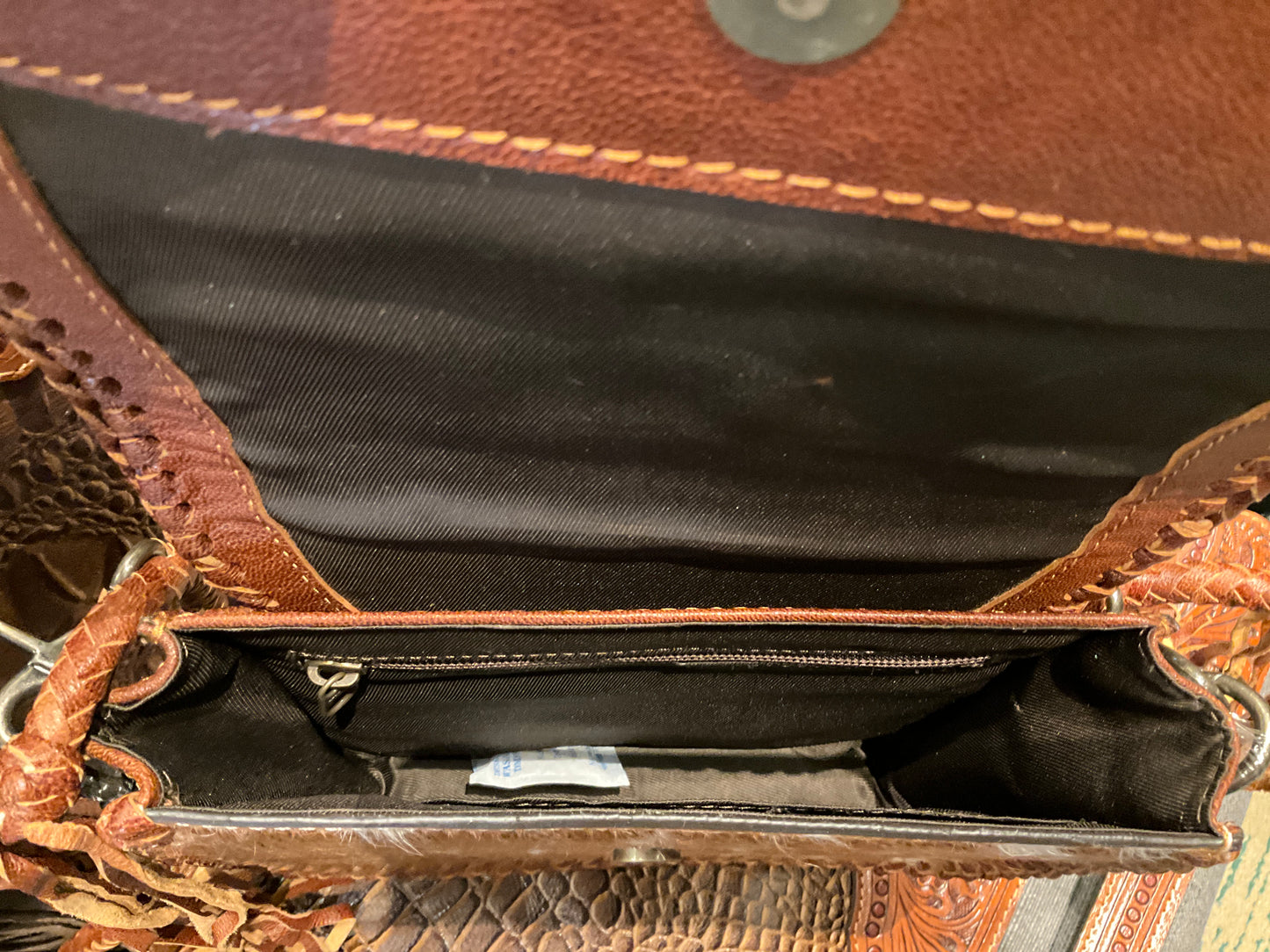 Savanna Tooled Leather Crossbody Handbag 2