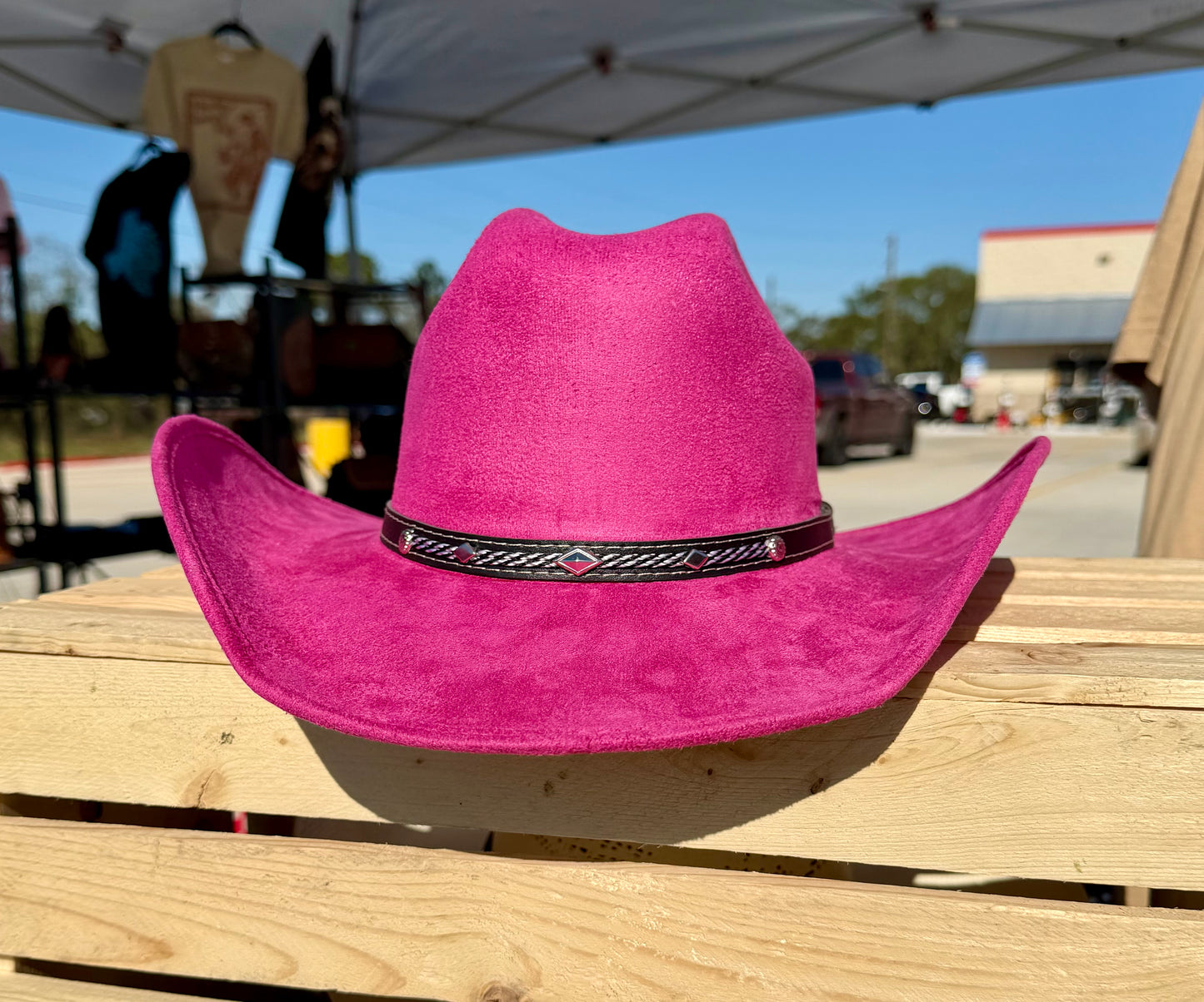 Hot Pink Felt Western Hat  available for local pickup only!!