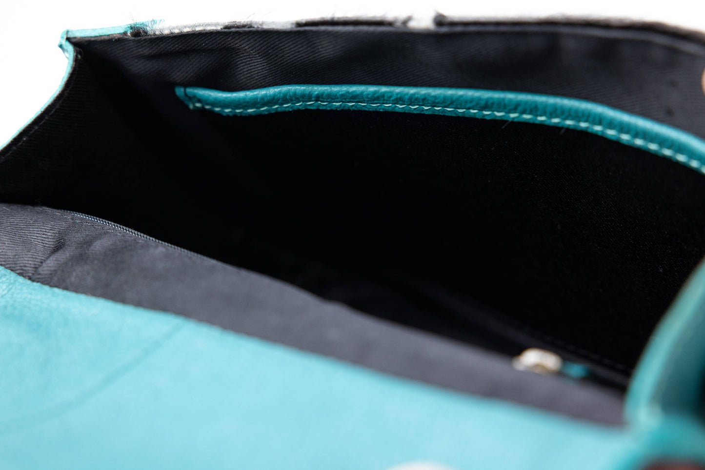 Turquoise Scalloped Flap Leather Purse ABHB 18-25204