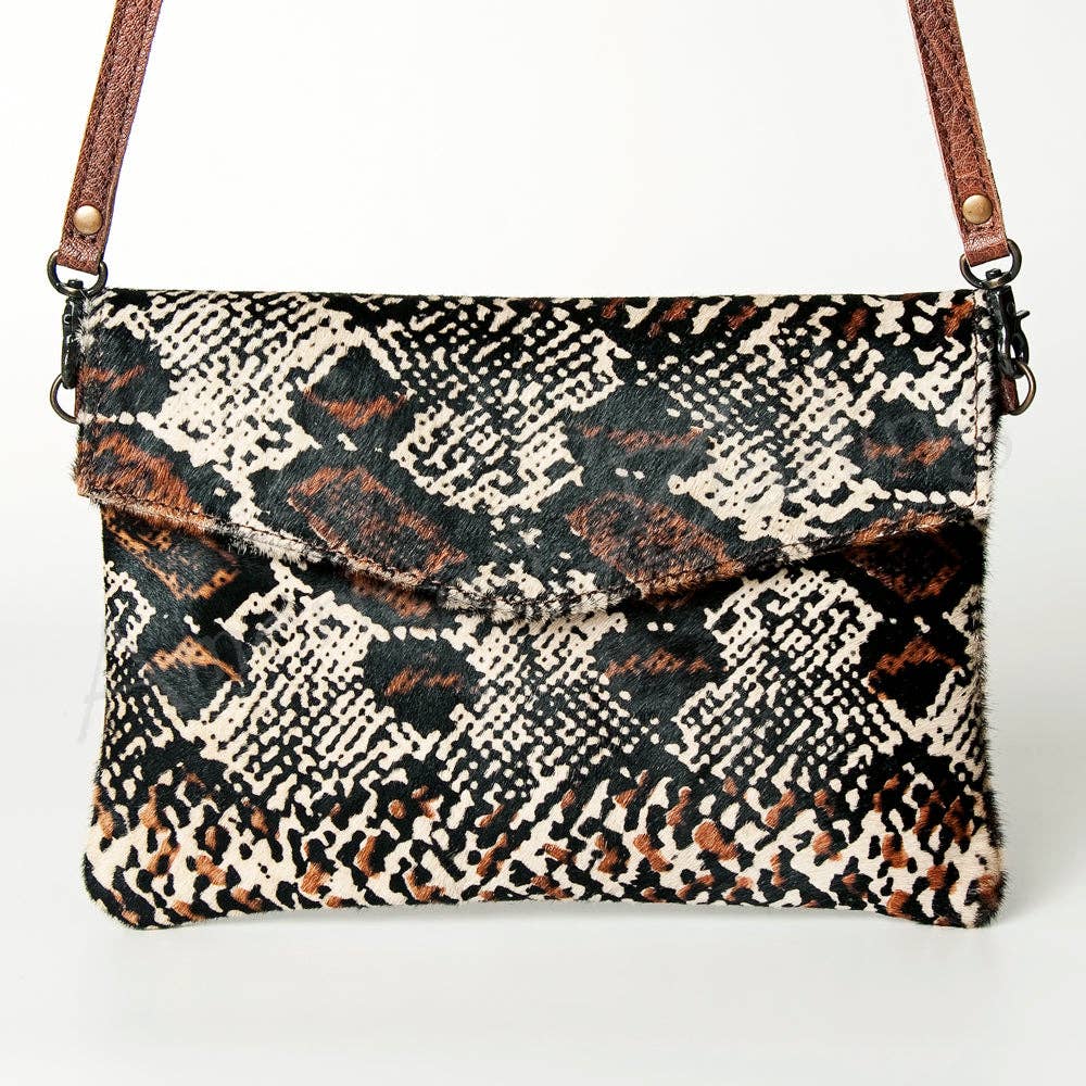 LC-ADBGS178 Envelope Genuine Western Leather Women Bag Olivia: ADBGS178I